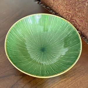 Vintage HOME 10” Green Salad / Vegetable Bowl